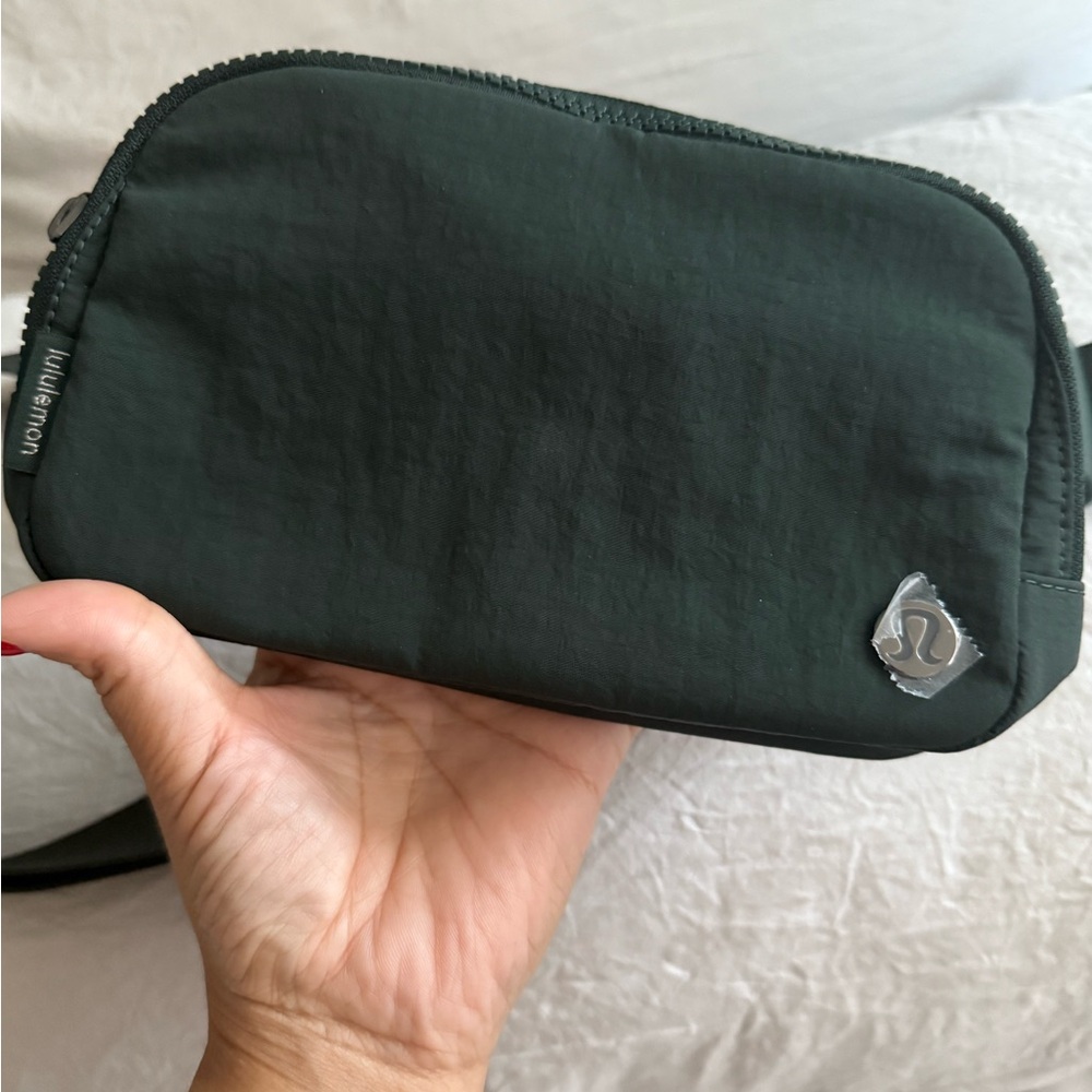 Lululemon everywhere Belt Bag with Long Strap 1L